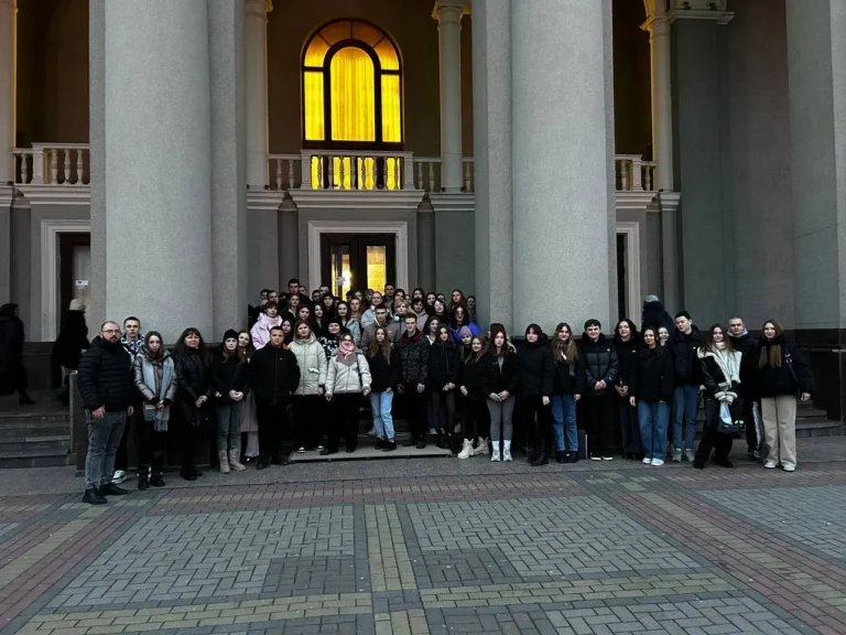 Міжнародний день рідно мови – «Та не однаково мені…»_1