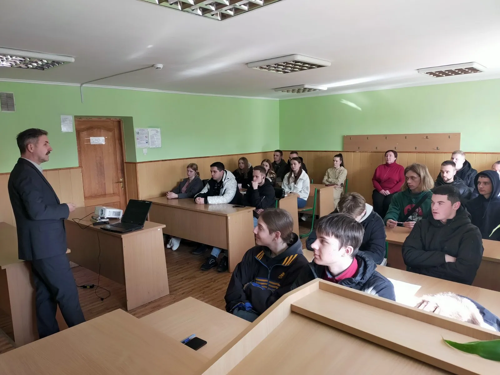 Імплементація політики ЄС