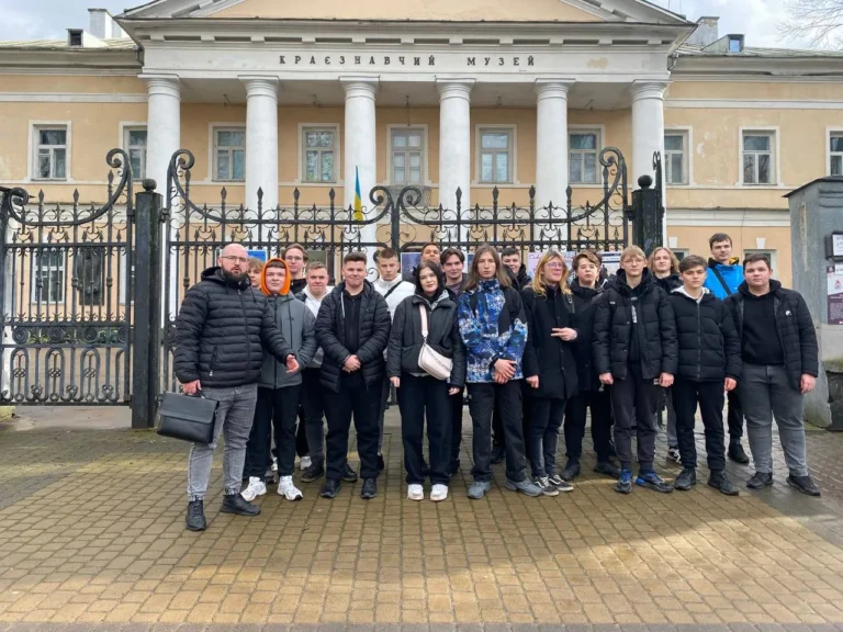 Коротка історія насильства - Друга світова війна і Голокост у західній Волині