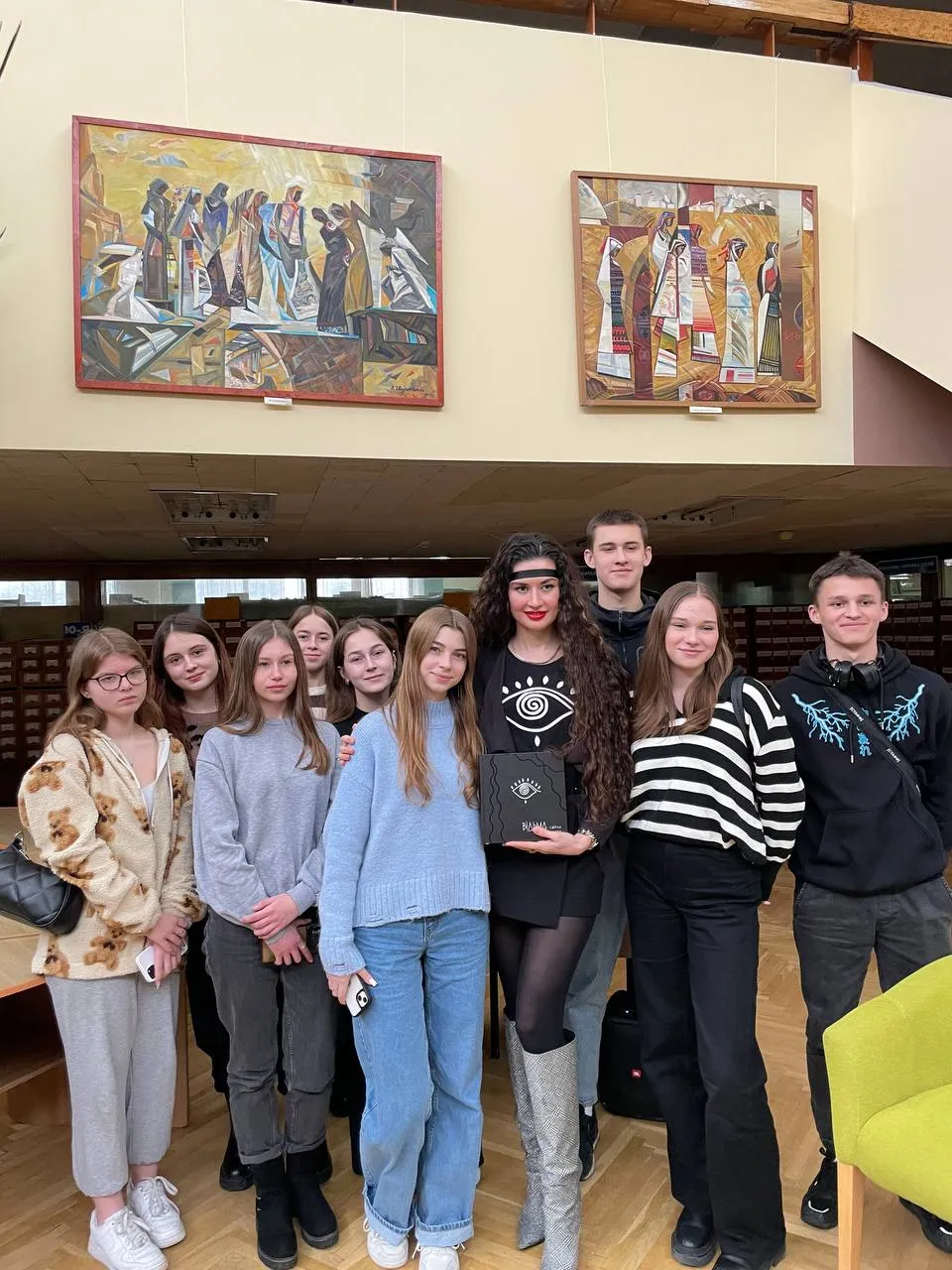 Презентація живої книги «Відьма світла» Ірени Слути_4