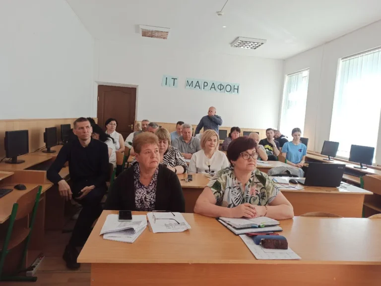 Адмінрада 20 травня