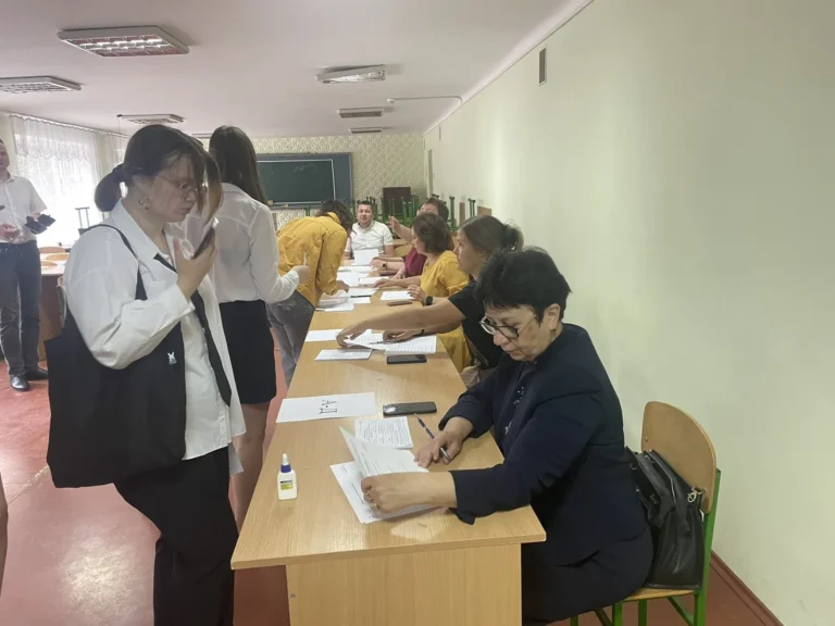 Колектив коледжу взяв участь у виборах ректора університету