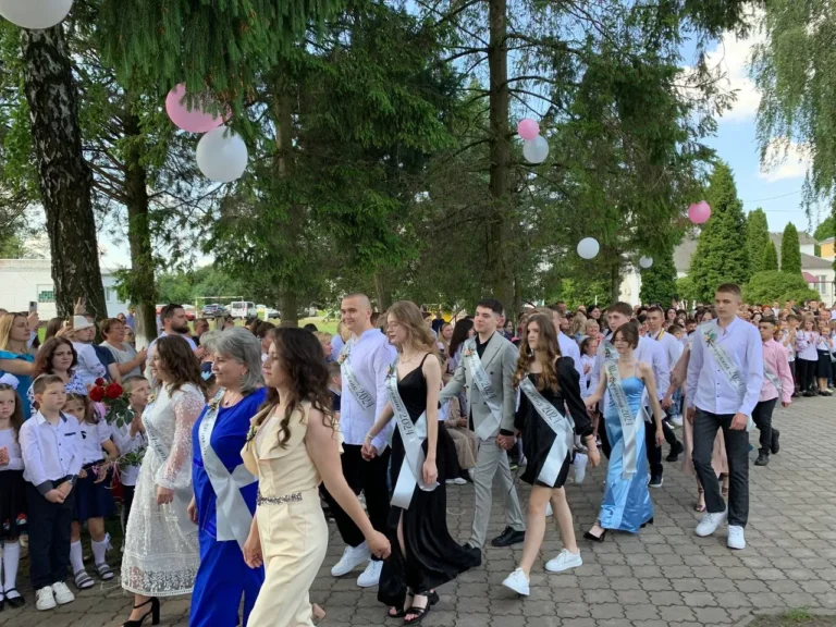 У спеціальній школі №1 смт. Клевань пролунав останній дзвінок