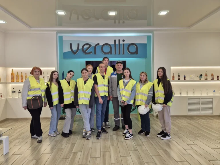 Закріплюємо теоретичні знання практичними безпосередньо на виробництві