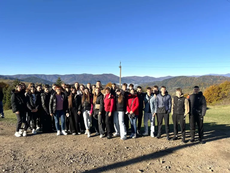 екскурсія в Закарпаття