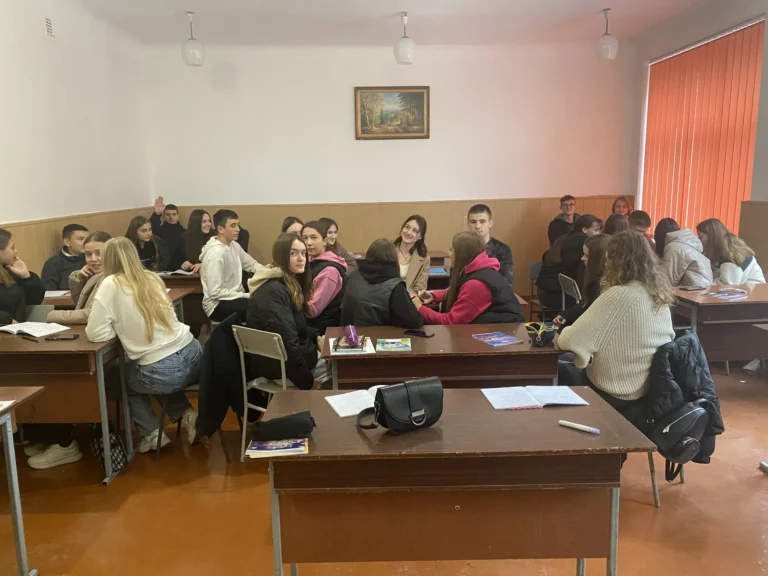 Вікторина-гра «Подорож до міста металів»