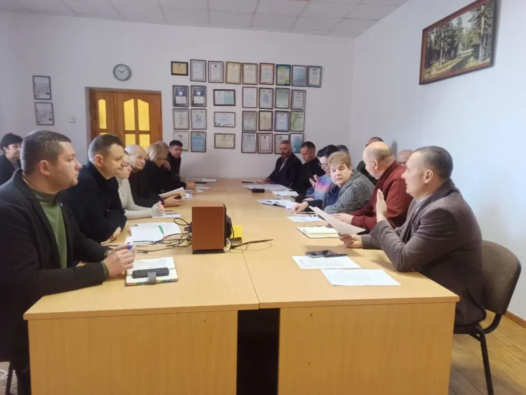 АР_25 листопада