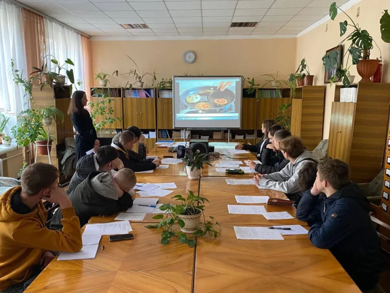 Відкрите заняття з англійської мови на тему «Особисті пріоритети у харчуванні»